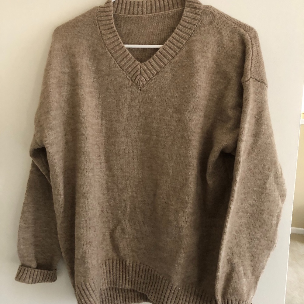 Sweaters - Picture 3 of 3